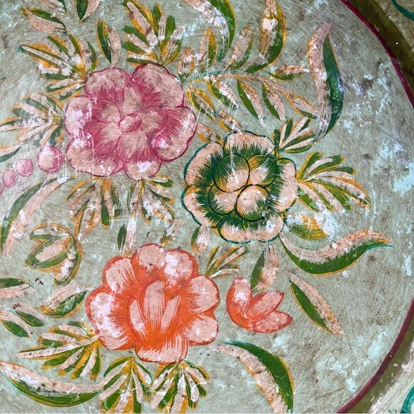 Vintage Hand Painted Floral Folk Art Paper-Mache Decoration Plate - Picture 4 of 5